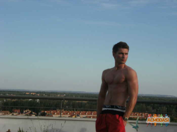 Юрий Владимирович Бутнарц фото №611760. Загружено 10 Марта 2014