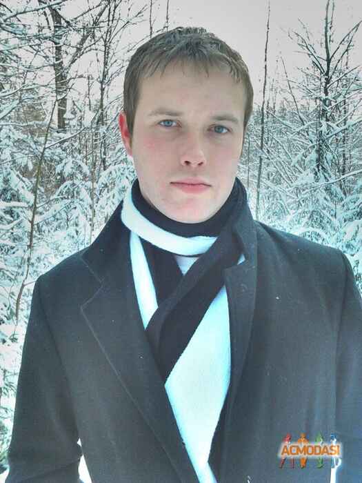 Роман Сергеевич Ермолаев фото №231459. Загружено 31 Июля 2012