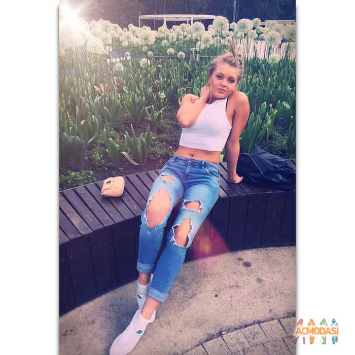 Юлианна Константиновна Бурлакова фото №1062443. Загружено 25 Июля 2016