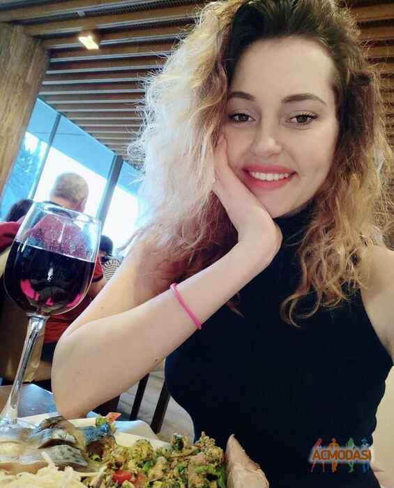 Vikki  Nemtcova фото №1714129. Загружено 08 Июня 2021