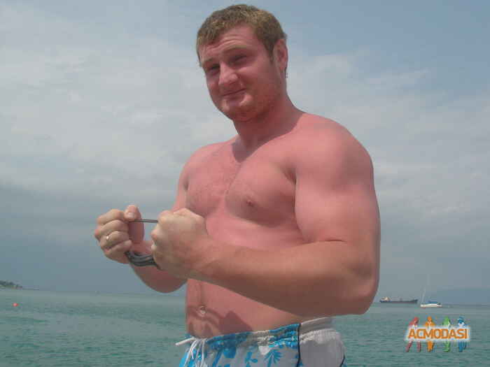 Артём Михайлович Золотов фото №243082. Загружено 23 Августа 2012