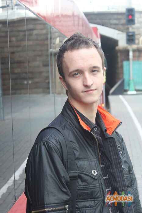 Денис   фото №844535. Загружено 04 Апреля 2015