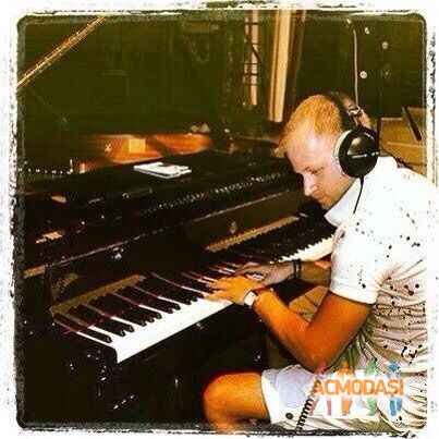 Роман Александрович Аникеев фото №887193. Загружено 16 Июля 2015