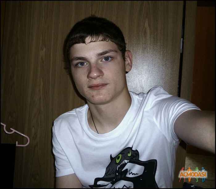 Вадим Вадимович Ростов фото №109689. Загружено 23 Ноября 2011