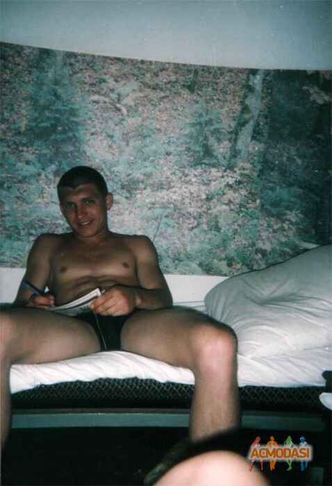 Матвийчук Михаил Николаевич фото №610. Загружено 25 Января 2007