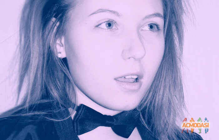 Митина Юлия Александровна фото №63944. Загружено 29 Августа 2011