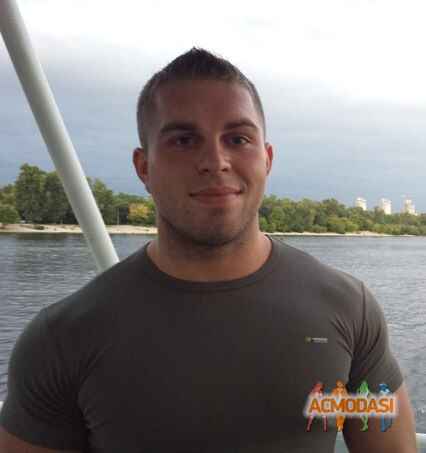 Денис  Дубовой фото №635435. Загружено 13 Апреля 2014