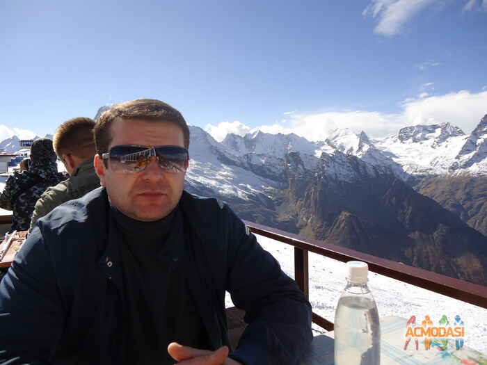 Евгений Викторович Петров фото №295218. Загружено 21 Ноября 2012