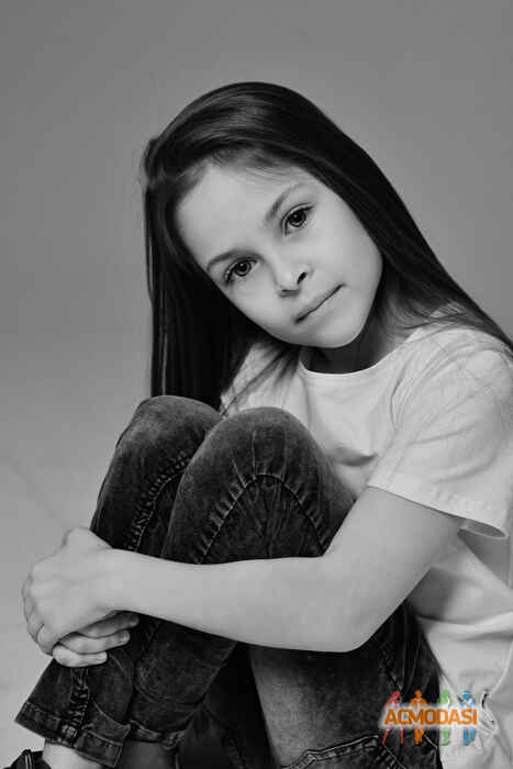 Полина Анатольевна Литвинчук фото №1498936. Загружено 12 Августа 2019