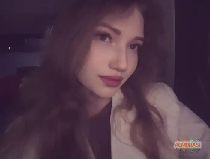 Олеся  Маланяк фото №1943727. Загружено 16 Декабря 2025