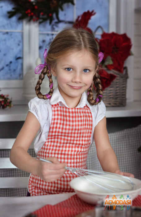 Амалия Романовна Будяк фото №930015. Загружено 02 Октября 2015