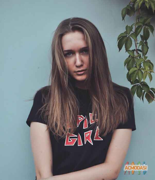 Яна Александровна Швецова фото №1295891. Загружено 06 Марта 2018
