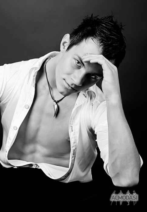 Roberto Garcia Vazquez фото №179502. Загружено 06 Апреля 2012