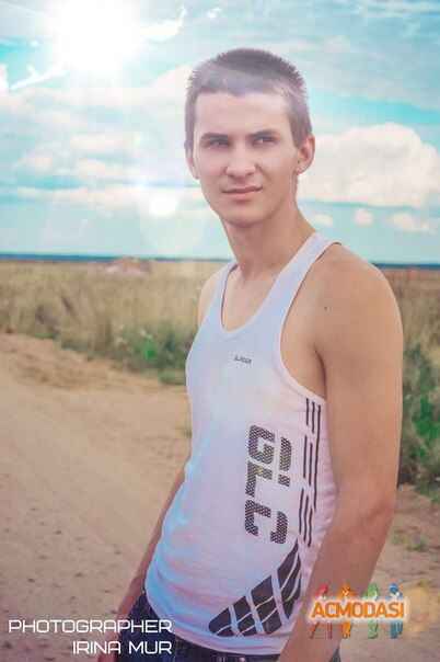 Ковшик Виктор Геннадьевич фото №497415. Загружено 24 Сентября 2013