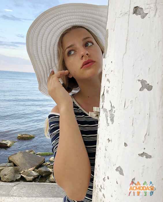 Юлия Александровна Петрушина фото №1355065. Загружено 06 Августа 2018