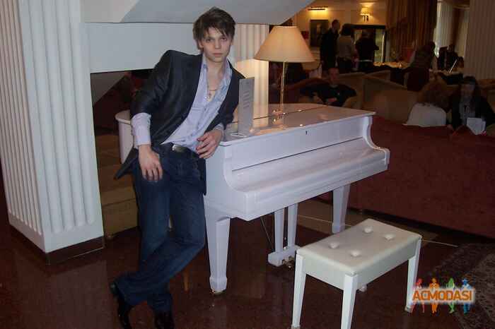 Антон Сергеевич Бугров фото №306250. Загружено 08 Декабря 2012