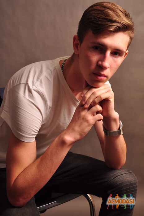 Максим Давыдович Логинов фото №1125116. Загружено 18 Декабря 2016