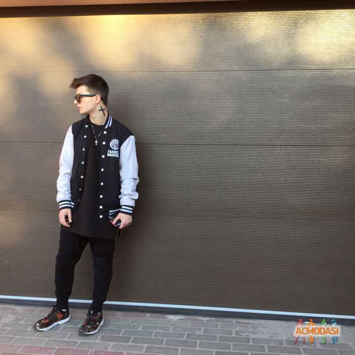 Евгений   фото №1111116. Загружено 15 Ноября 2016