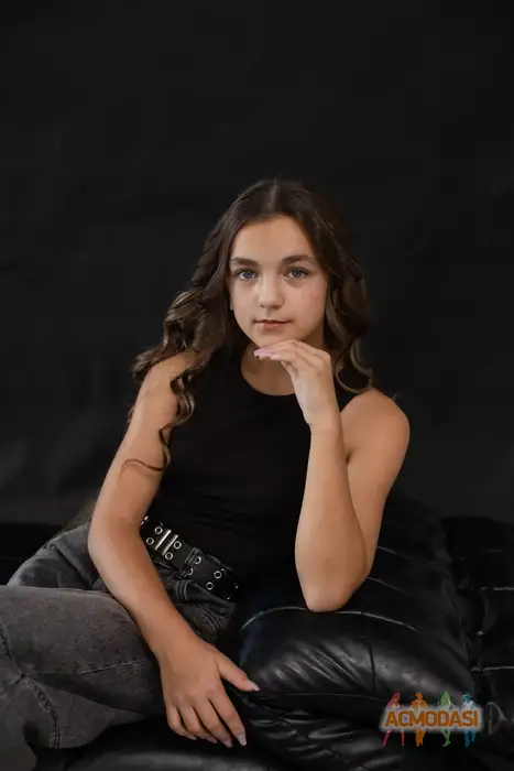 Петухова  Анастасия фото №1941304. Загружено 12 Ноября 2025