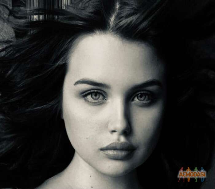 Полина  Зайцева фото №1826864. Загружено 02 Ноября 2022