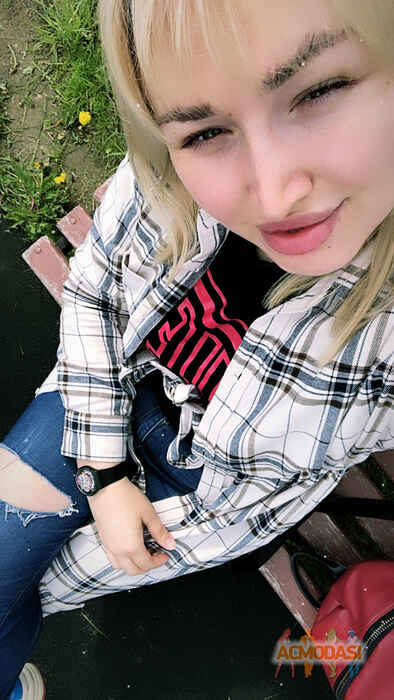 Olesya   фото №1648675. Загружено 21 Октября 2020