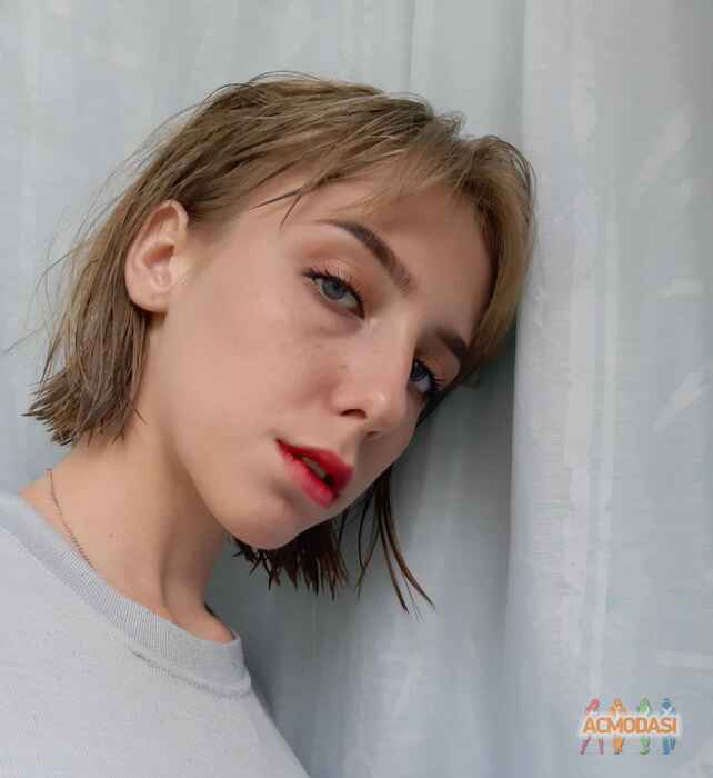 Полина  Вычужанова фото №1644897. Загружено 08 Октября 2020