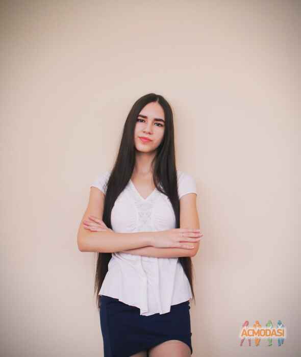 Elli  Rey фото №1735346. Загружено 25 Августа 2021