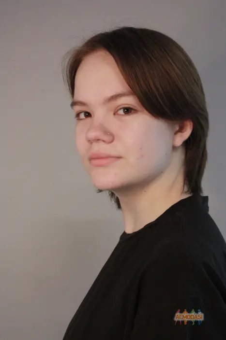 Даша  Голова фото №1851145. Загружено 13 Апреля 2023