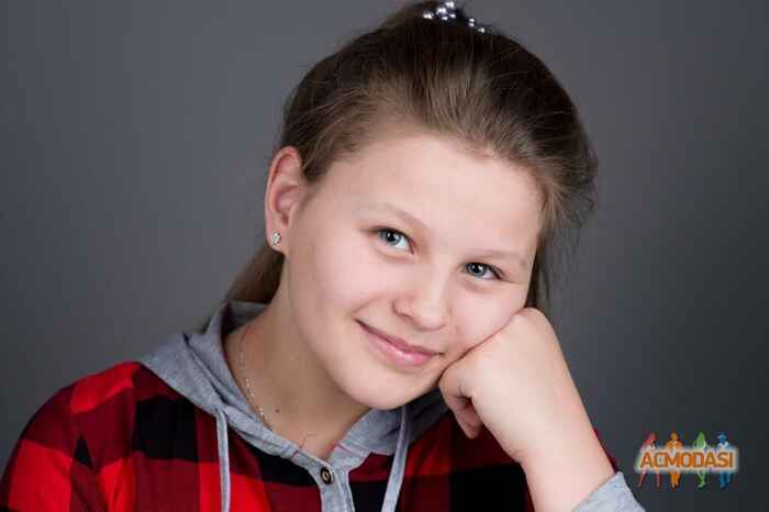 Арина Игоревна Слесарева фото №1448209. Загружено 16 Апреля 2019