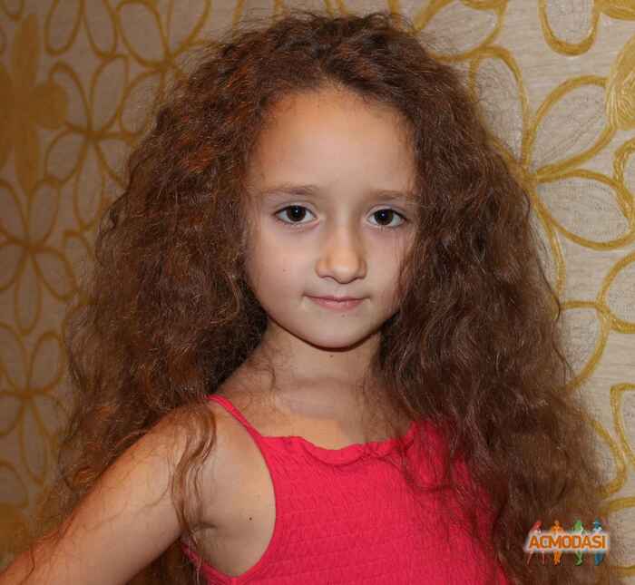 Илона   фото №950805. Загружено 06 Ноября 2015