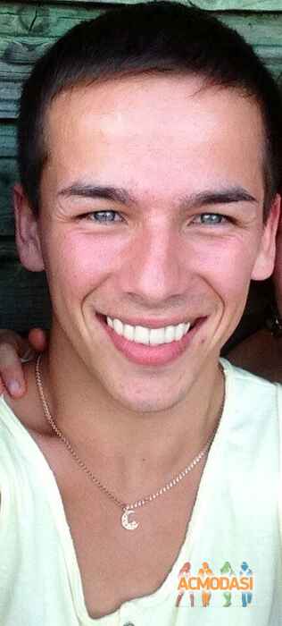 Владимир Игоревич Молчанов фото №613320. Загружено 12 Марта 2014