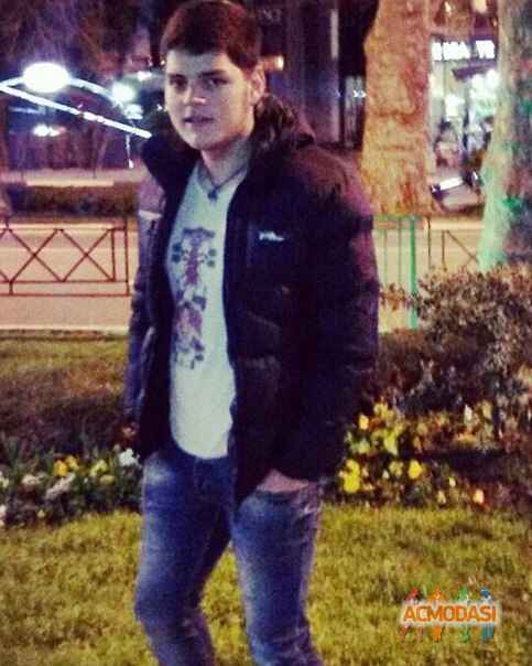 Роберт Игоревич Царахов фото №928746. Загружено 30 Сентября 2015