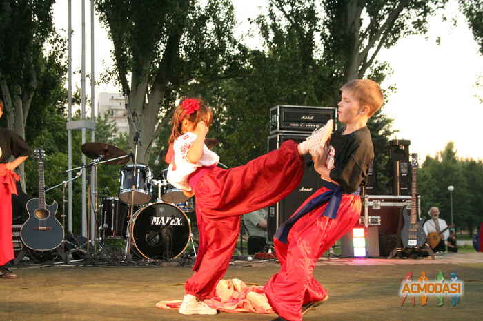 Школа козацького бойового фото №246972. Загружено 31 Августа 2012