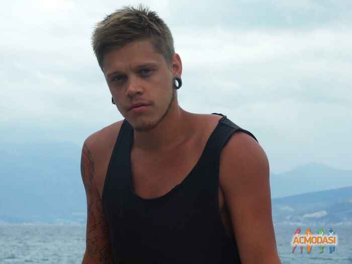 Андрей Олегович Дьяченко фото №666457. Загружено 09 Июня 2014