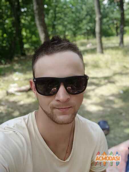 Влад  Ковалевский фото №1465116. Загружено 26 Мая 2019