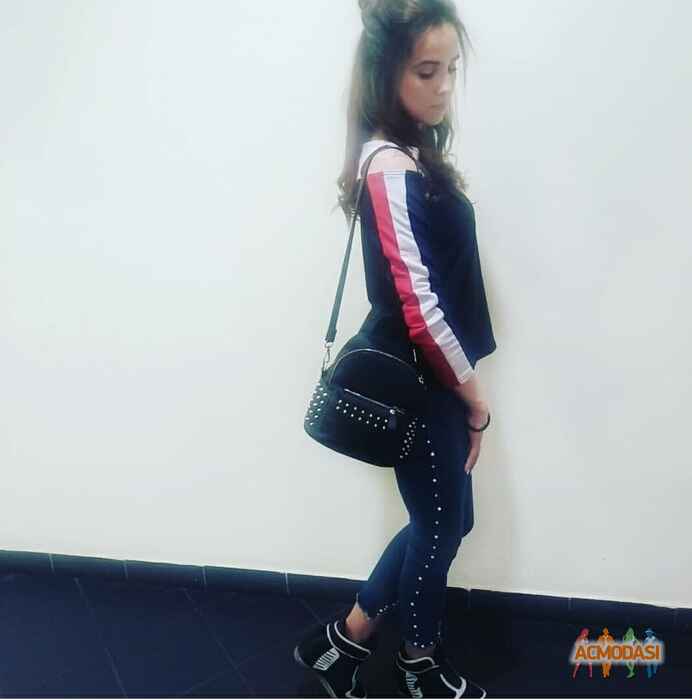 Людмила Василівна Барі фото №1469362. Загружено 03 Июня 2019