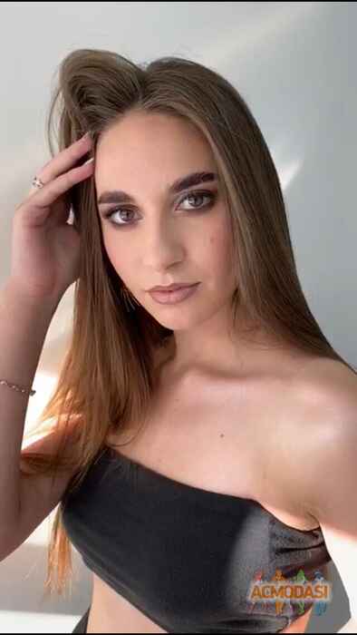 Иляна  Кирова фото №1649218. Загружено 23 Октября 2020