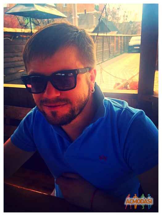 Юрий  к фото №848906. Загружено 14 Апреля 2015