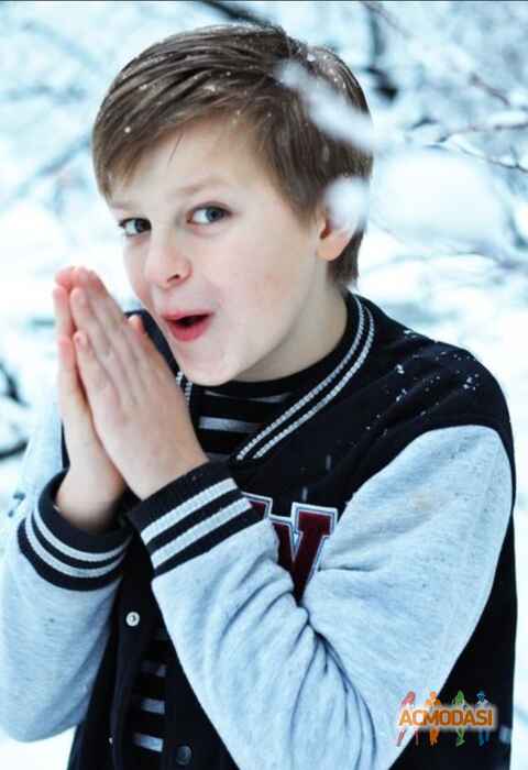 Вова  Мацарский фото №706051. Загружено 09 Августа 2014