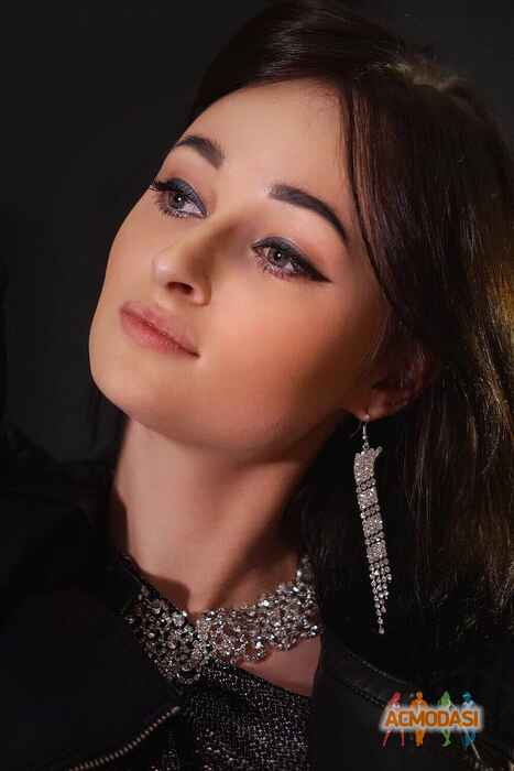 Елизавета Олеговна Щурова фото №1309786. Загружено 10 Апреля 2018