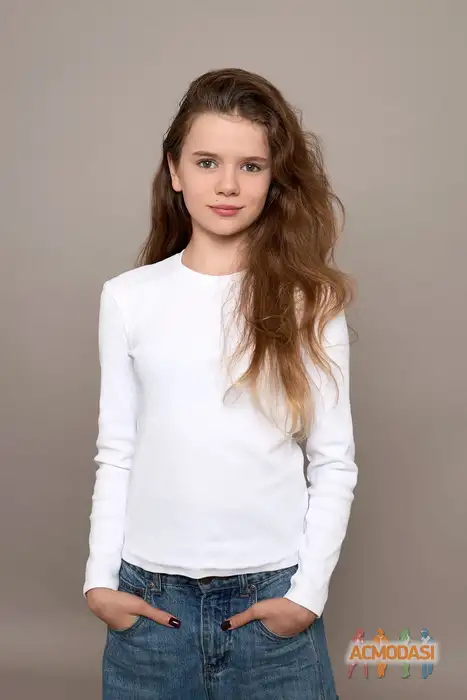 Злата  Кузнецова фото №1937038. Загружено 23 Сентября 2025