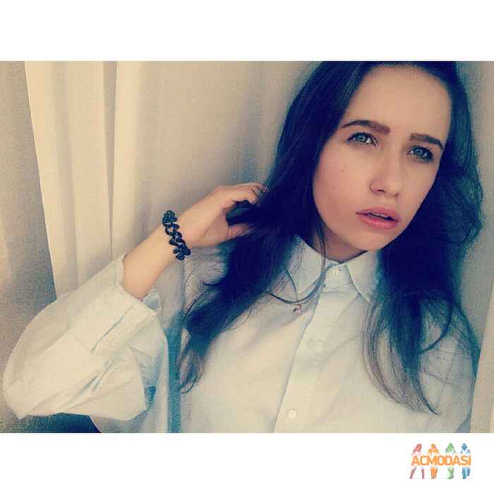 Алёна   фото №1190837. Загружено 16 Июня 2017