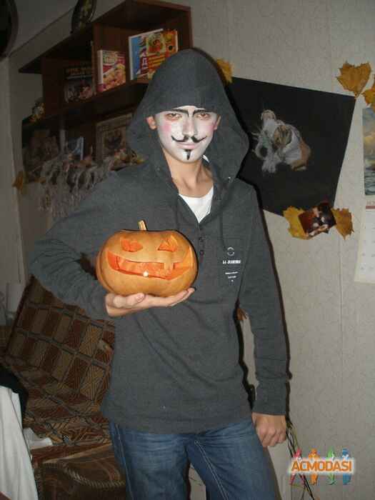 Владислав Александрович Некрасов фото №610020. Загружено 06 Марта 2014