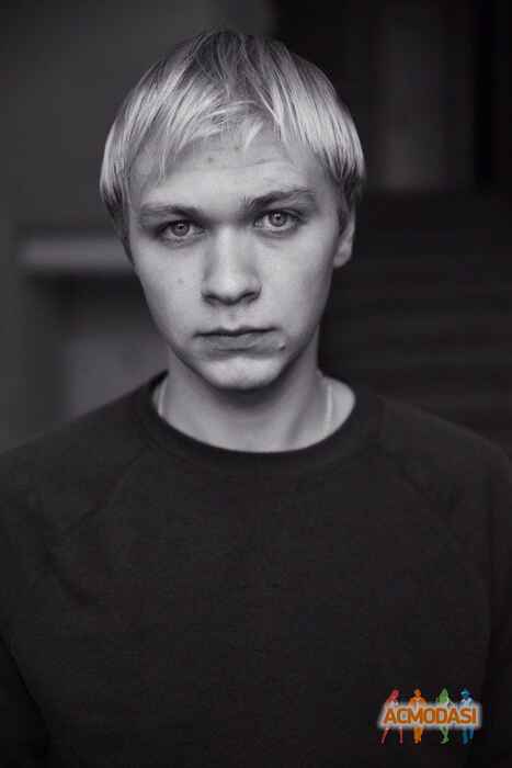 Константин Олегович Гвоздков фото №951299. Загружено 07 Ноября 2015