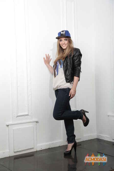 Дарья  Юрьевна фото №687556. Загружено 10 Июля 2014