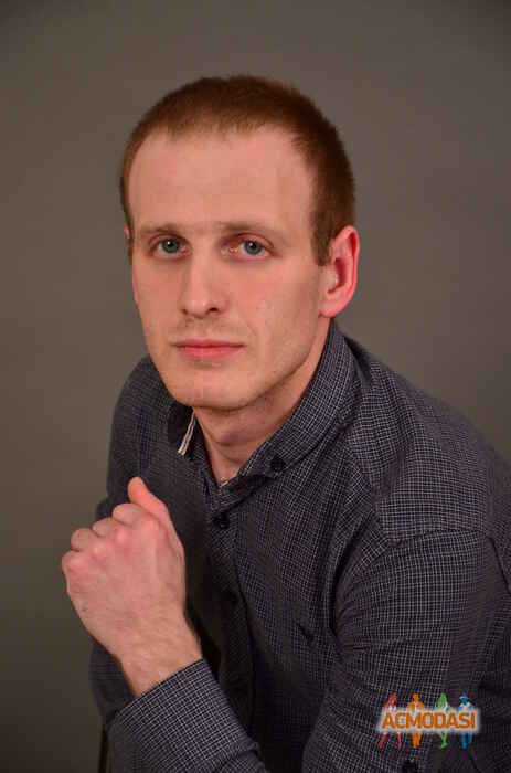 виталик  прикулис фото №1012324. Загружено 18 Марта 2016