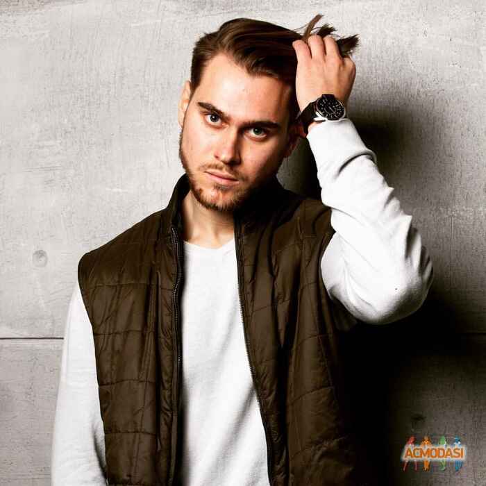 Алексей  Крылов фото №1122176. Загружено 10 Декабря 2016