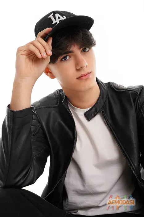 Рафаэль Месропович Саркисян фото №1932261. Загружено 24 Июля 2025