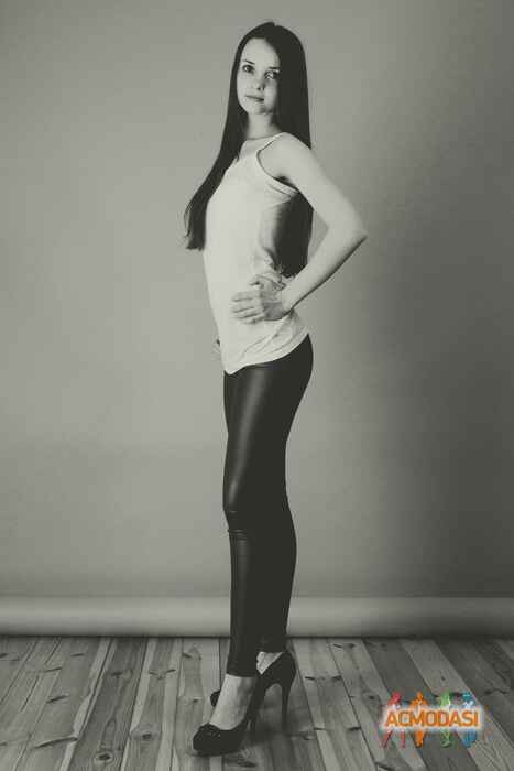 Юлия  Сахарчук фото №497591. Загружено 24 Сентября 2013