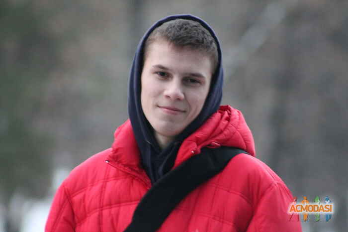 Максим  Владимирович фото №937658. Загружено 13 Октября 2015